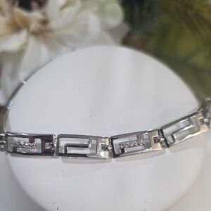 Elegant Water & Tarnish Resistant, 14k Silver Plated Bracelet